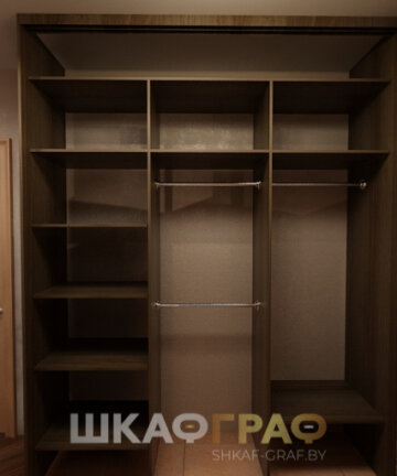 Шкаф-купе в прихожую с лакобелем №103 5