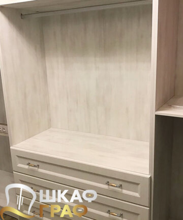 Гардеробная в классическом стиле №71 5