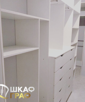 Гардеробная в стиле минимализма белая Graf № 72