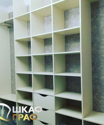 Гардеробная с выдвижными ящиками без ручек Graf № 75