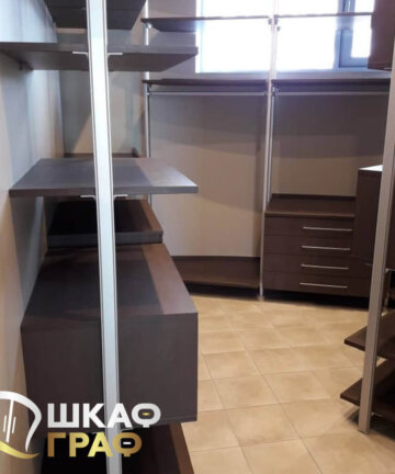 Гардеробная коричневого цвета Graf № 88