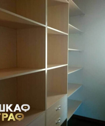 Гардеробная белого цвета Graf № 89