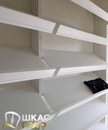 Гардеробная белая в стиле минимализма Graf № 107