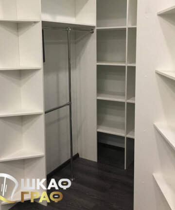 Гардеробная белого цвета Graf № 109