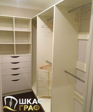 Гардеробная белая в стиле минимализма Graf № 125