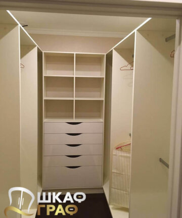 Гардеробная белая в стиле минимализма Graf № 125