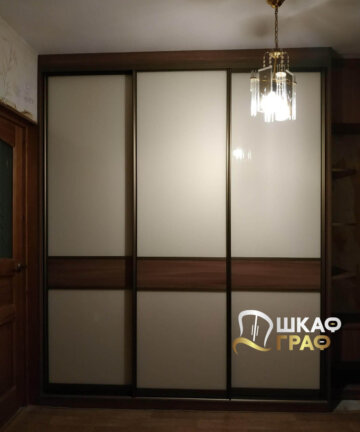 Шкаф-купе в спальню № M-60