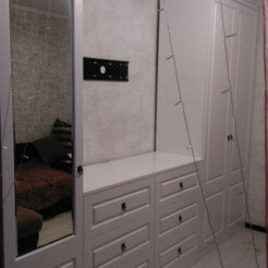 Стенка в гостиную: комод, шкаф и шкаф с зеркалом на дверце №S12 4