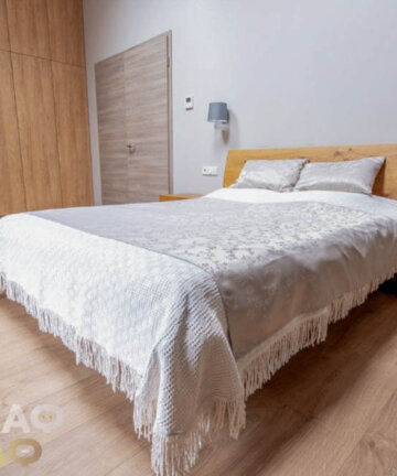 Распашной шкаф на заказ для спальни или детской комнаты №P101 8