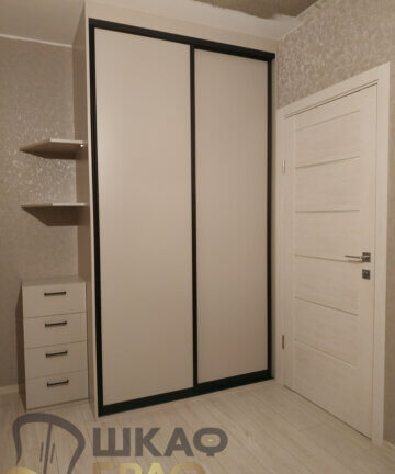 Шкаф-купе с открытым боковым стеллажом и выдвижными ящиками №M100 5