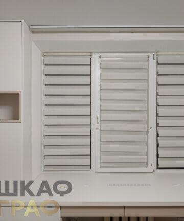 Рабочая зона в детскую